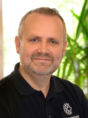 Portrait von Karsten Doll